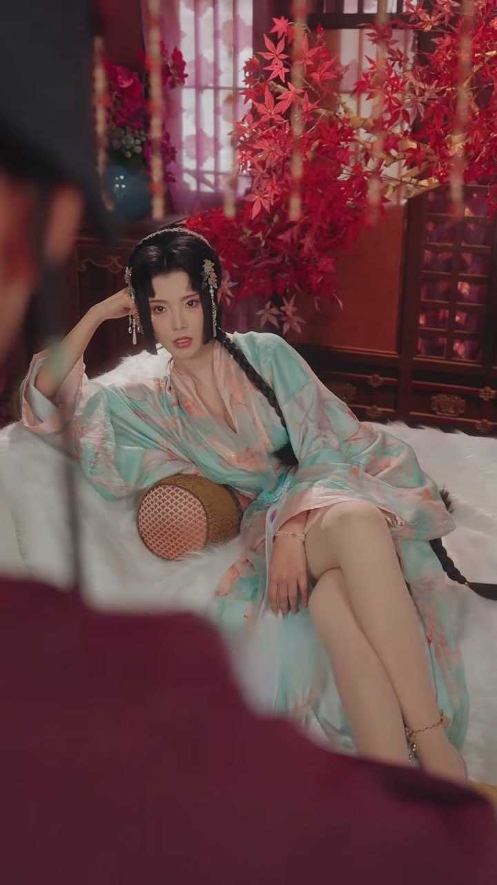 无码版/胸口无遮挡版 - 百度网盘 资源封面图